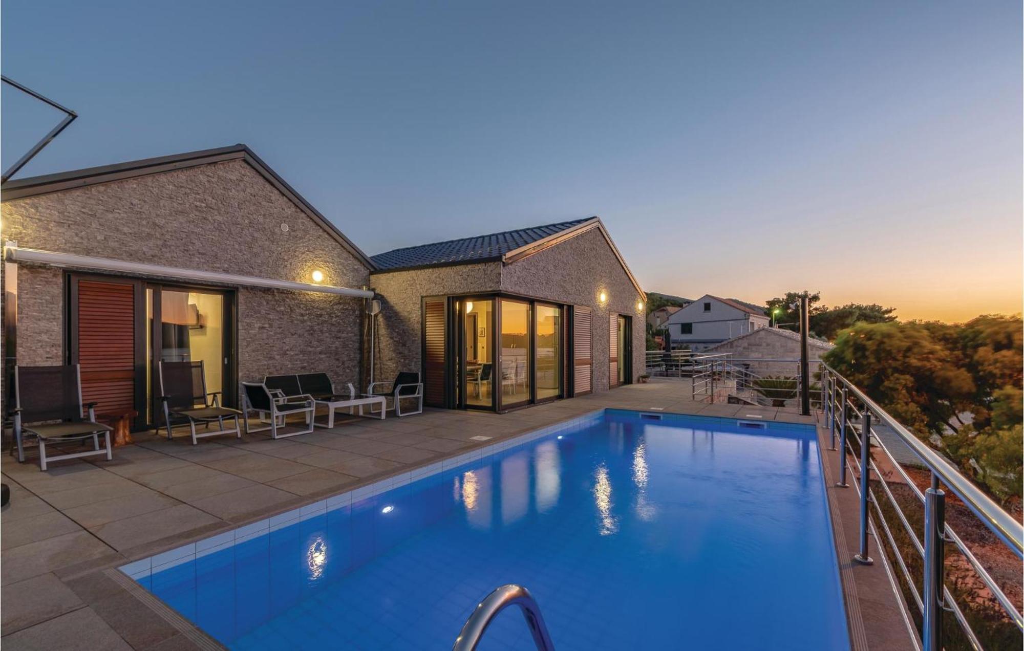 Nice Home In Kneze With Wifi Pupnat Dış mekan fotoğraf